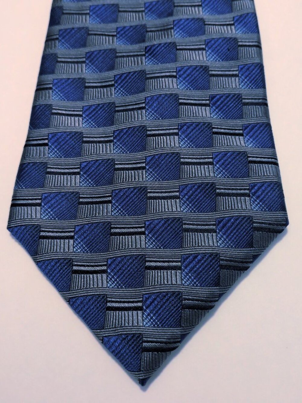 Joseph & Feiss 100% Silk Necktie Blue/Gray Handmade